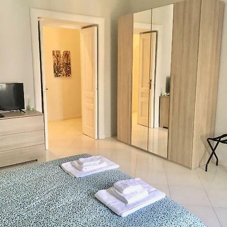 A Casa Di Titto Guest House Naples Exterior photo